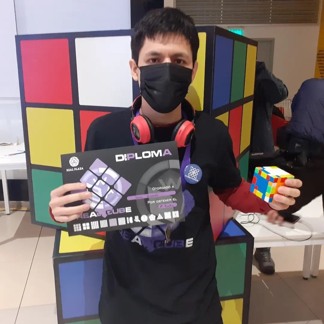 Kevin Huaman Campeon en Cubo 6x6x6